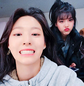 seolhyun and hyejeong